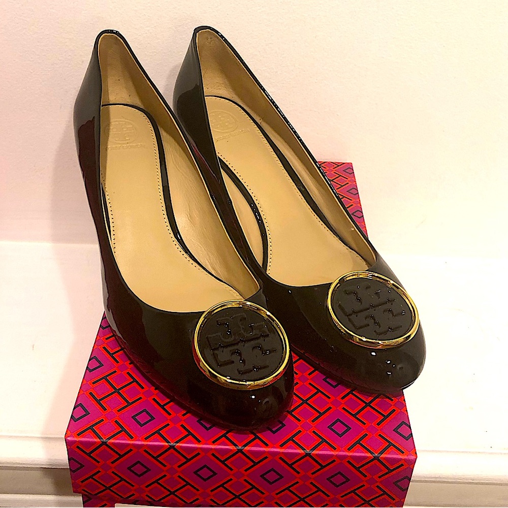 Tory Burch size 10.5 Twiggie 65mm Wedge Open Toe Black 001 Style 32606